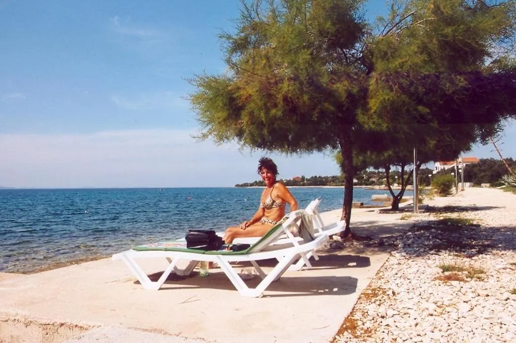 Villa Katarina Petrčane Kroatien